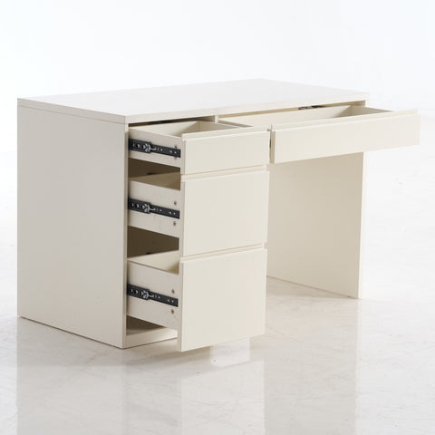 Desk - Asters Maldives