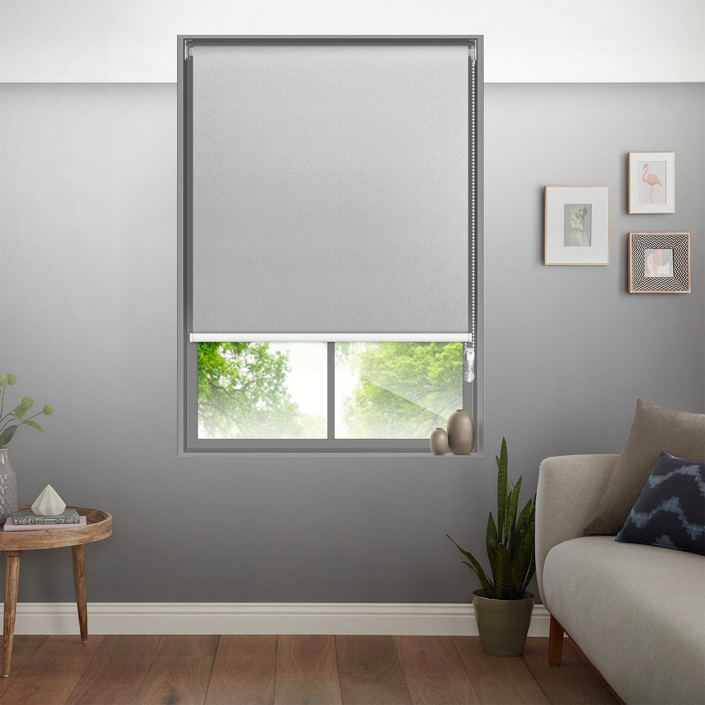 Blackout Roller Blind (140 x 250cm) - Asters Maldives