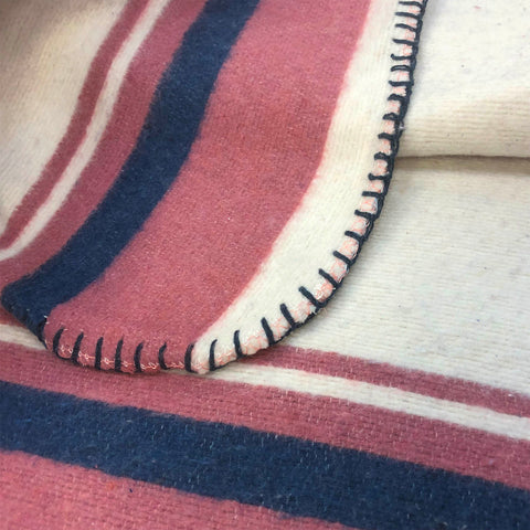 Blanket (180 x 220cm) - Asters Maldives