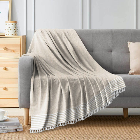 Blanket (170 x 210cm) - Asters Maldives