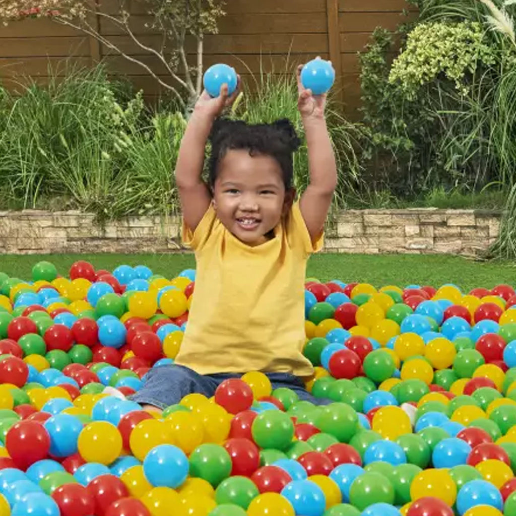 Playhouse (100 Play Balls) - Asters Maldives