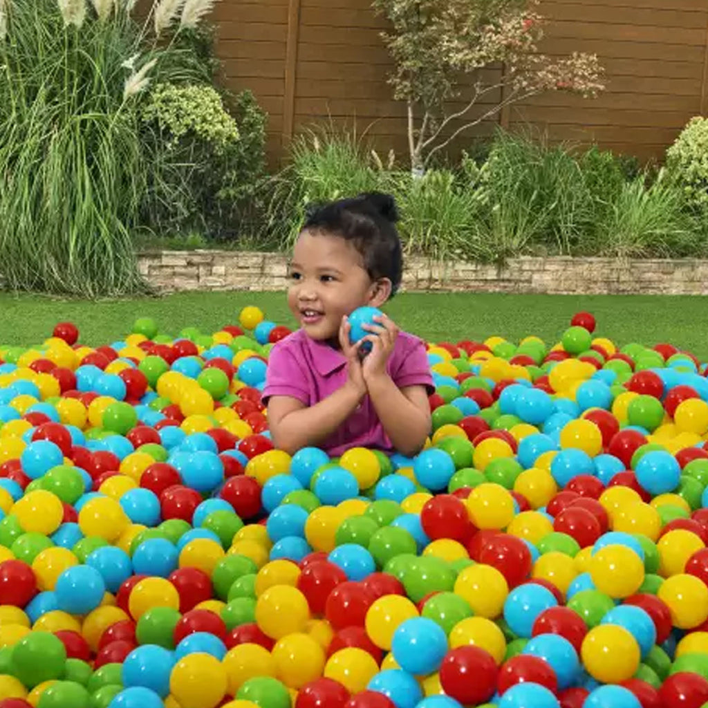 Playhouse (250 Play Balls) - Asters Maldives