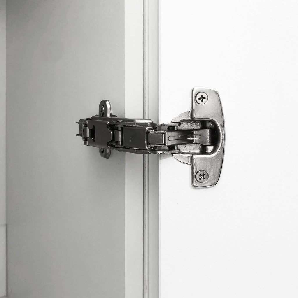 Wardrobe (Right Corner) - Asters Maldives