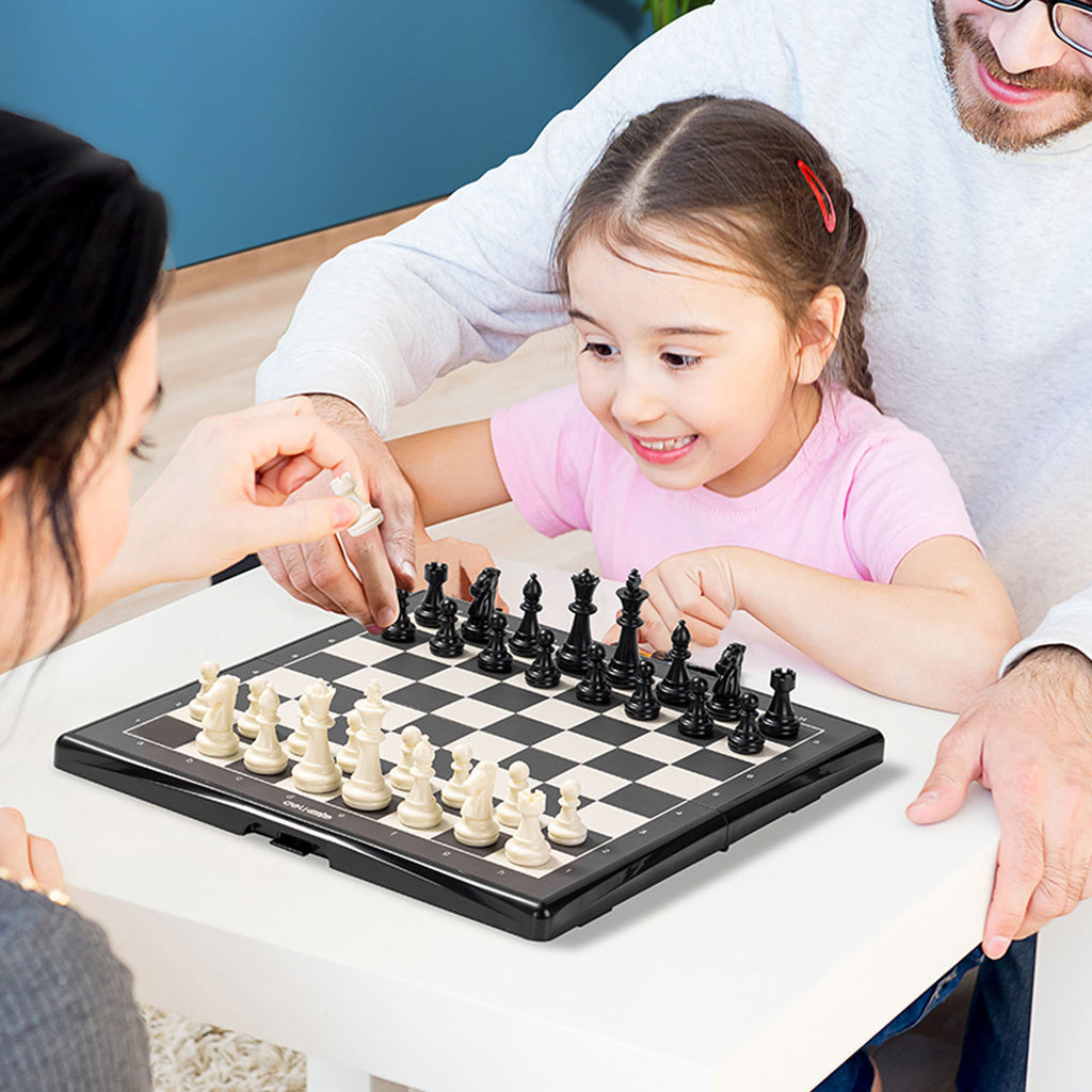 Chess Set - Asters Maldives