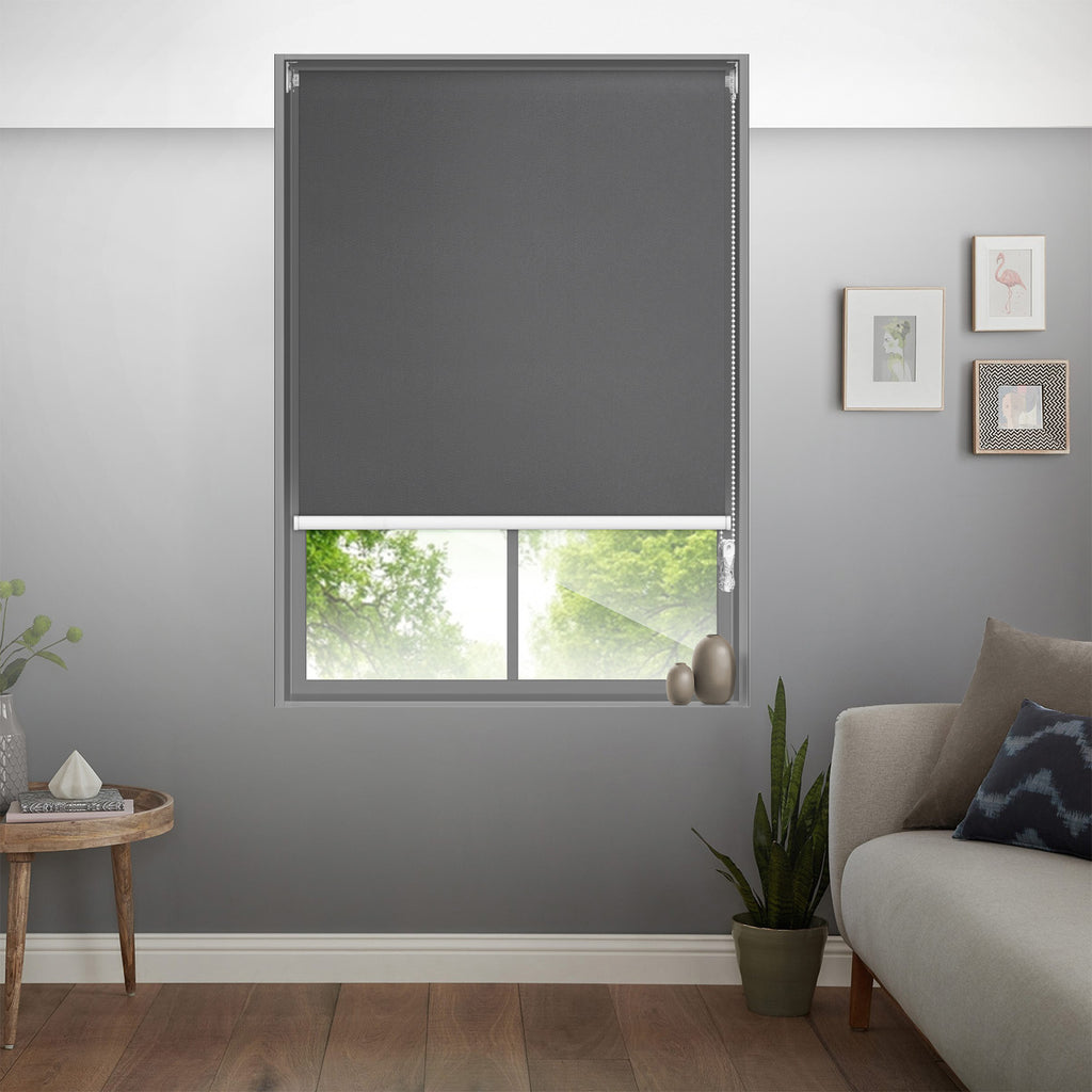 Blackout Roller Blind (140 x 250cm) - Asters Maldives