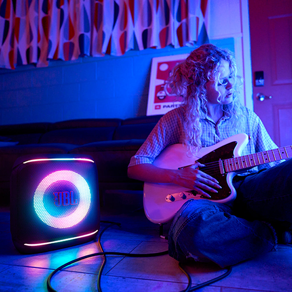 Speaker with x2 Mic - Asters Maldives