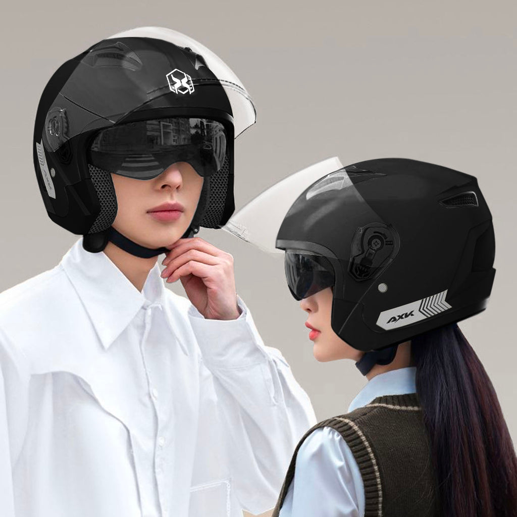 Helmet - Asters Maldives