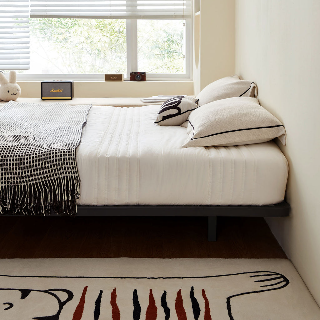 Queen Bed