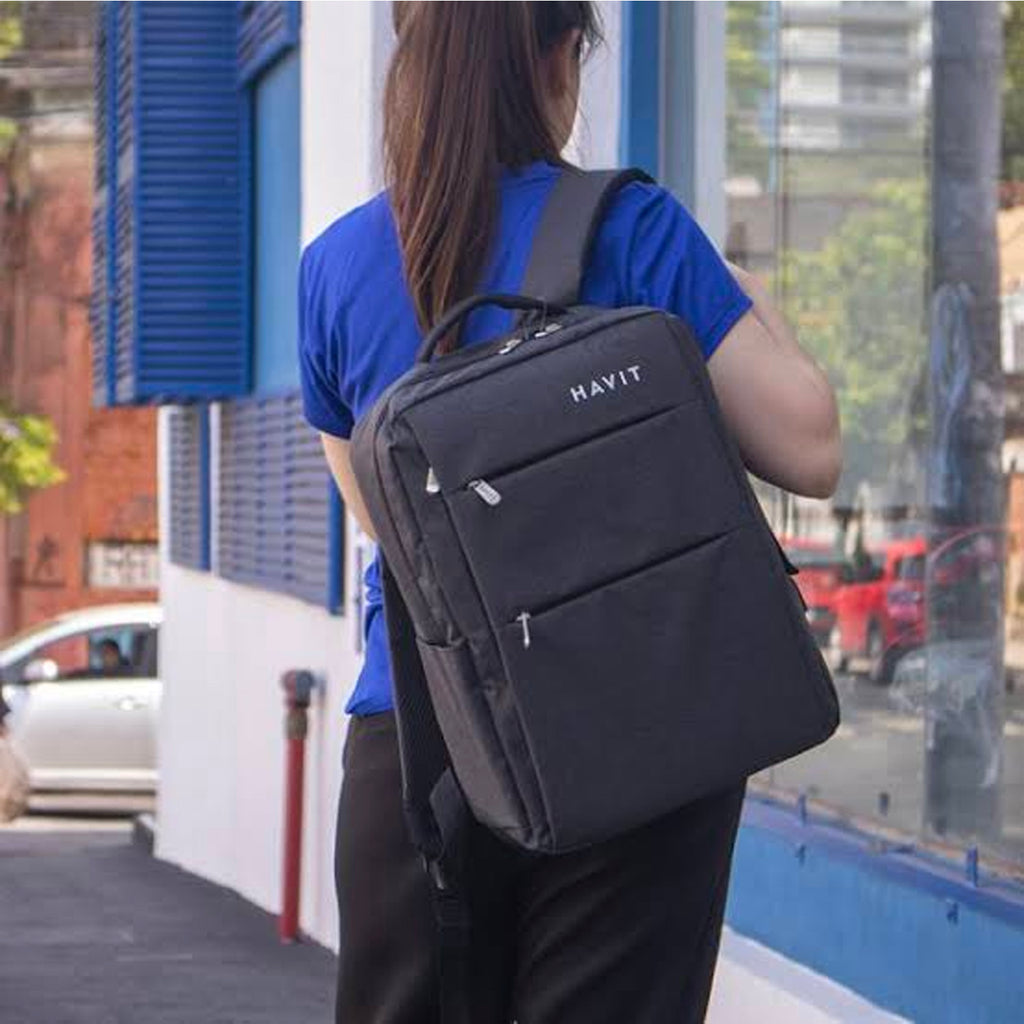 Backpack (15.6")