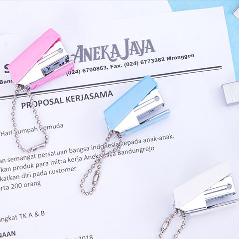 Desktop Stapler - Asters Maldives