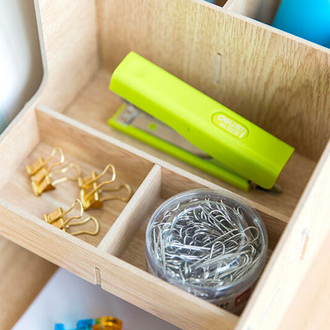 Magazine Holder - Asters Maldives