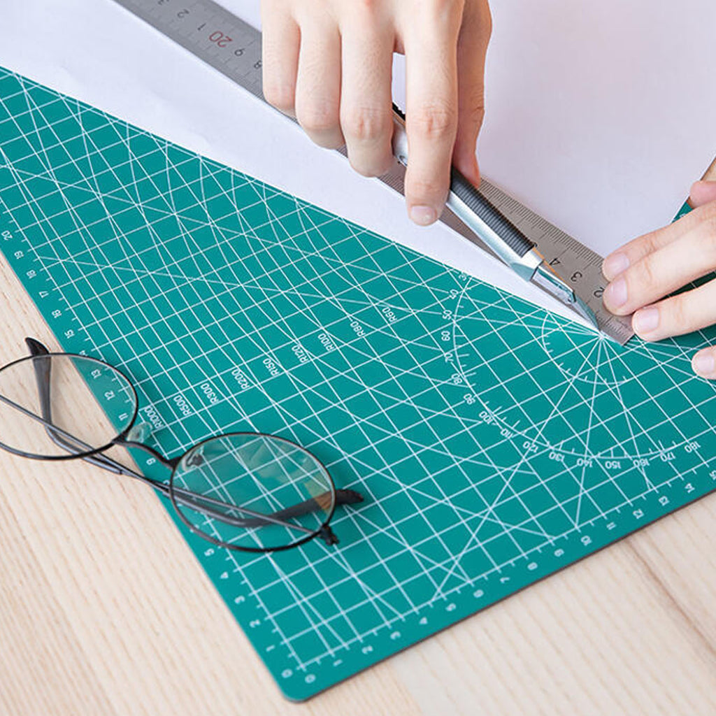 Cutting Mat (A4) - Asters Maldives