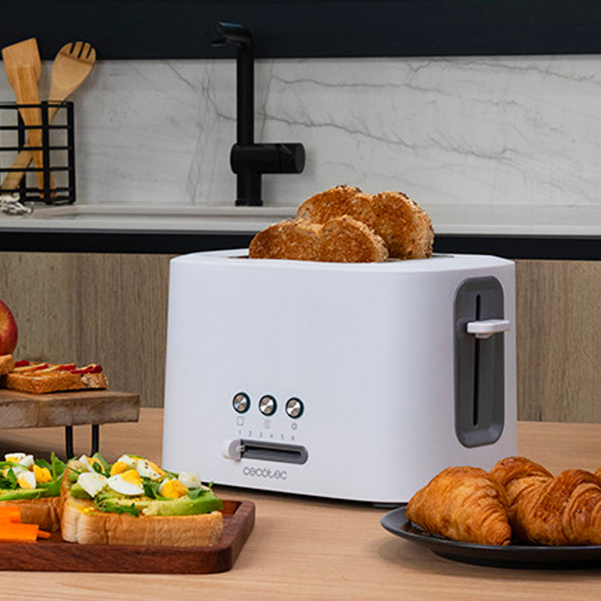 Cecotec (3188) Toast&Taste 9000 Double White Toaster– Asters Maldives