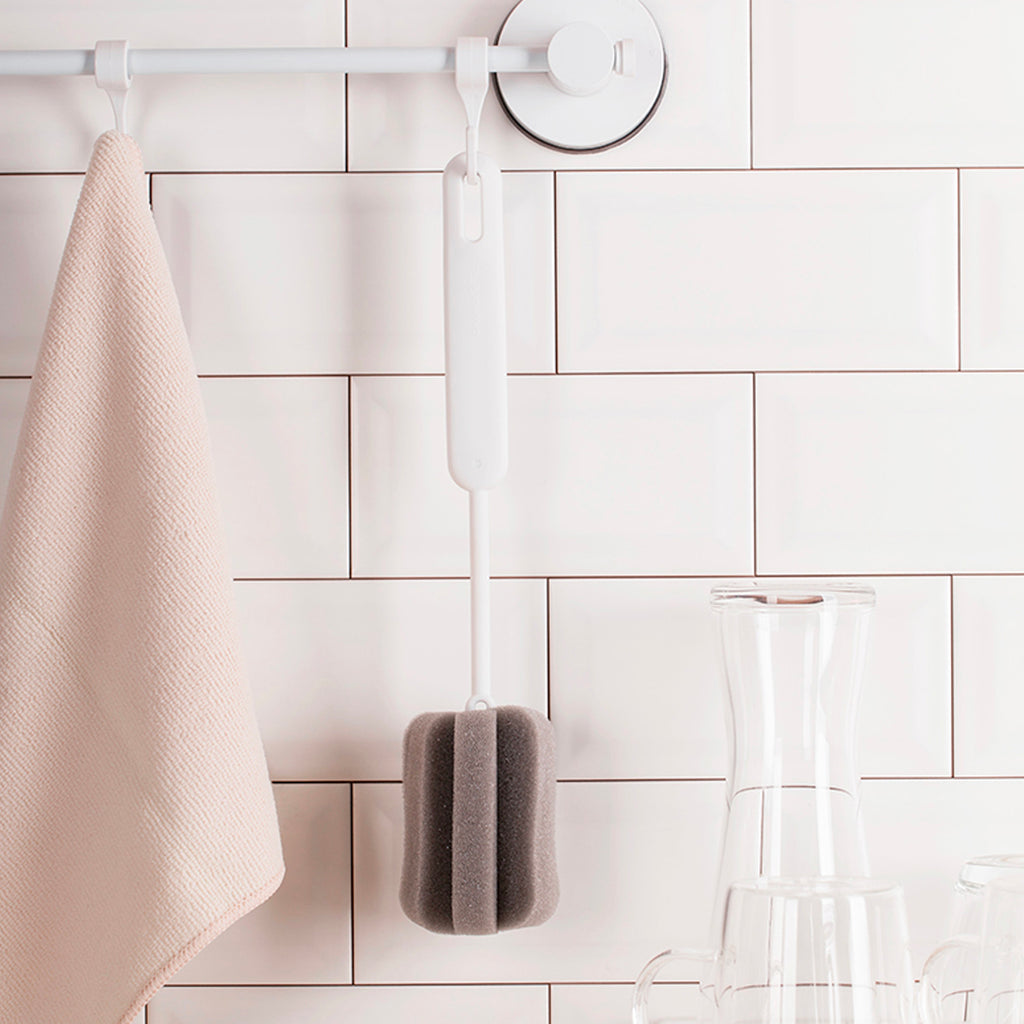 Bottle Cleaning Brush - Asters Maldives