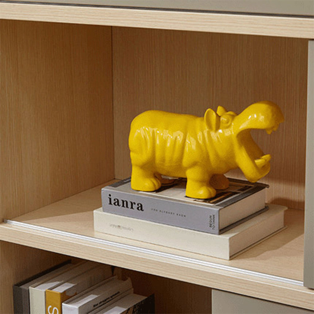 Cabinet Open - Asters Maldives