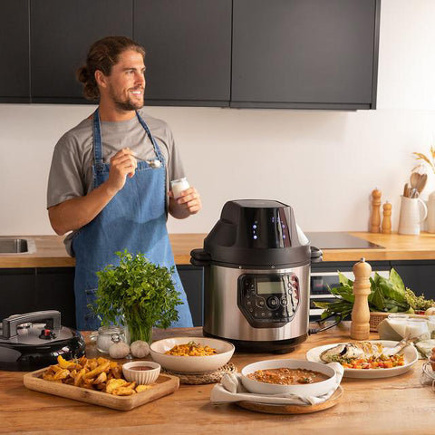 Pressure Cooker (6L) - Asters Maldives